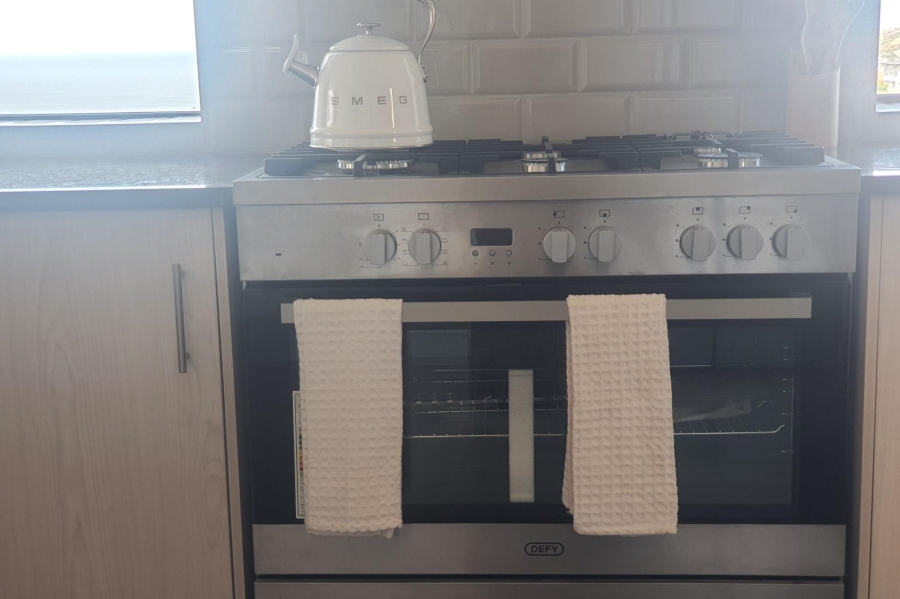 2 Bedroom Property for Sale in Da Nova Western Cape